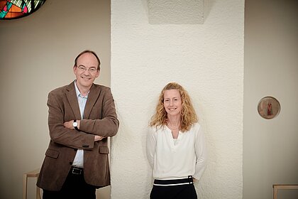 Stefan Karbach und Kirstin Kruger-Weiß vom Leitungsteam des Spirituellen Zentrums station s bieten Zoom-Gottesdienste in Coronazeiten.